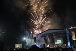 Malam Pergantian Tahun di Klaten, Pesta Kembang Api hingga SIM Keliling