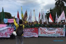 DEMO MAHASISWA : Tak Ditemui Jokowi, Mahasiswa Ancam Demo Lanjutan Lebih Ganas