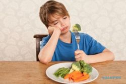 TIPS ASUH ANAK : Begini Cara Jitu Atasi Anak yang Sulit Makan Sayur