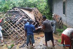 BENCANA WONOGIRI : Angin Kencang Landa 7 Kecamatan, Belasan Rumah Rusak
