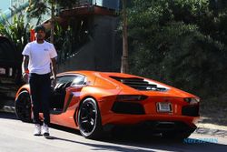 Kecelakaan di Beverly Hills, Supercar Chris Brown Ringsek