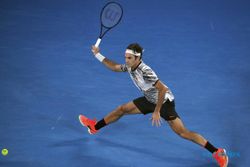 ATP FINALS 2017 : Federer Menangi Duel Beda Generasi
