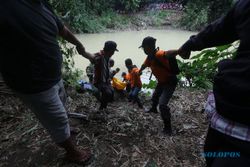 KECELAKAAN AIR SOLO : Hilang 2 Hari, Warga Banyuanyar Ditemukan Tewas di Sungai