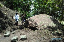 BENCANA SLEMAN : Batu Besar Longsor Tutup Jalan di Sambirejo