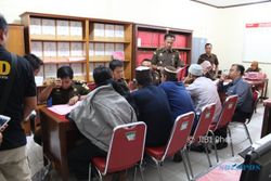 PENGANIAYAAN KARANGANYAR : Sidang Perdana Kasus AW Resto, Polisi Sita Arit Milik Pengunjung