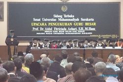 Pidato Pengukuhan Guru Besar UMS, Aidul Fitriciada Azhari Teringat Sri Soemantri