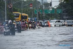Pasca-Banjir Jakarta, Potensi Hujan Sedang-Lebat Hingga 24 Februari