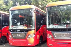 TRANSPORTASI SEMARANG : BRT Trans Semarang Gandeng Aplikasi Online