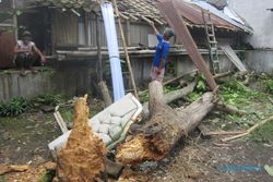BENCANA KARANGANYAR : Puskesmas Colomadu II Kebanjiran, Layanan Kesehatan Dipindah