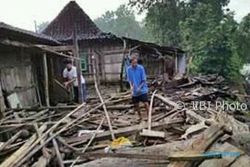 BENCANA BOYOLALI : 3 Rumah di Wonosegoro Ambruk akibat Longsor