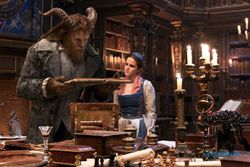 FILM TERBARU : Beast Selamatkan Belle di Trailer Beauty and the Beast