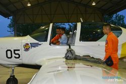 Terbang Malam di Musim Hujan Jadi Tantangan Air Crew
