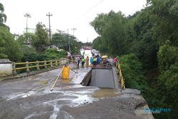 BENCANA BOYOLALI : Jembatan Grawah Ambrol, Pemprov Segera Bangun Jembatan Darurat