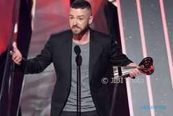 Justin Timberlake Bakar Semangat Pemuda Lewat Lagu Can't Stop Feeling