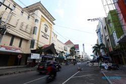 "Malioboro" Di Jl Gatsu Solo: Dicetuskan Jokowi, Direalisasikan Gibran?