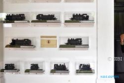 FOTO WISATA SEMARANG : Miniatur Kereta Kuno Ada di Lawang Sewu