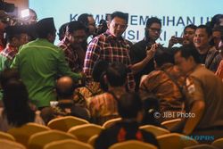 1 Jam Menunggu, Ahok-Djarot Walkout dari Pleno KPU DKI Jakarta