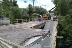 INFRASTRUKTUR BOYOLALI : Jembatan Darurat Grawah Dibuat Satu Lajur