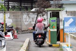 PERPARKIRAN SOLO : Begini Mekanisme Parkir E-Money di Jl. Gatsu