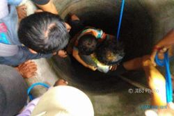 KISAH INSPIRATIF : Tanpa Alat Pengaman, Pria Boyolali Ini Turuni Sumur Selamatkan Bocah Tercebur