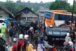 Bus Seruduk 12 Kendaraan, Ini Nama-Nama Korban Kecelakaan Maut di Puncak