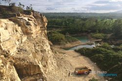 Telaga Biru & Watu Payung, Wisata Unik Perbatasan Sukoharjo-Gunungkidul