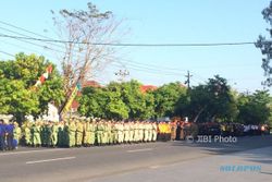 HARI KEBANGKITAN NASIONAL : Kapolda Jateng Gantikan Gubernur Pimpin Apel Bersama di Solo