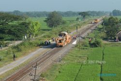 2 MPJR Dikerahkan untuk Perbaiki Jalur Rel KA Wilayah Madiun