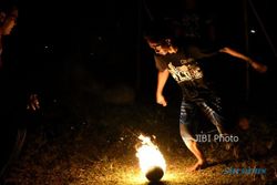 Foto Kampus UIN di Semarang Sepak Bola Api