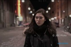 "Sekali Lagi" OST Critical Eleven Karya Isyana Sarasvati Menyayat Hati