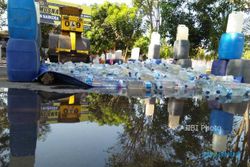 MIRAS MADIUN : Jelang Ramadan, 3.270 Liter Miras Dimusnahkan