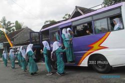 Banyak Siswa dari Luar Kota, Pemkot Jogja Belum Berencana Beli Bus Sekolah