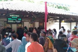 LEBARAN 2017 : Pengunjung Membeludak, Pengelola Candi Prambanan Klaten Tambah 2 Loket