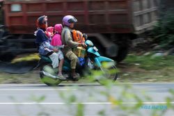 Waktu Penyekatan di Solo Geser Malam Hari, Belasan Kendaraan Pemudik Dipaksa Putar Balik