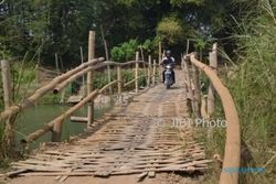 INFRASTRUKTUR SUKOHARJO : Pembangunan Jembatan Lengking di Bulu Dikerjakan Juli