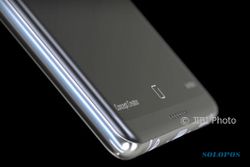 Fingerprint Samsung Galaxy Note 8 Ada di Bagian Belakang