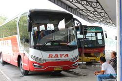 ANGKUTAN LEBARAN 2017 : Hanya 200 Bus di Wonogiri yang Berstiker Laik Jalan