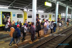 Stasiun Balapan Solo Diserbu Warga yang Ingin Berlibur ke Jogja