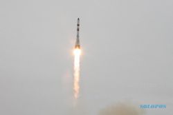 Rusia Luncurkan Pesawat Kargo ke Stasiun Antariksa Internasional