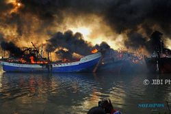 KEBAKARAN PATI : Bangkai Kapal Nelayan Juwana Diteliti Labfor Polri