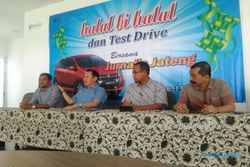 BURSA MOBIL : New Ayla Dongkrak Penjualan Daihatsu