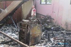 KEBAKARAN GUNUNGKIDUL : Gudang dan Koperasi Sekolah Terbakar, Ijazah Ikut Hangus