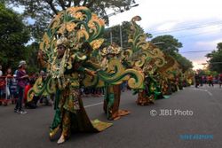 SBC 2017 : Berharap Seperti JFC, Begini Warna-Warni Solo Batik Carnival