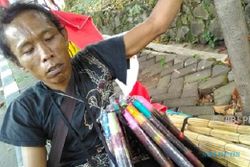 KISAH INSPIRATIF : Difabel di Semarang Ini Tak Menyerah Cari Rezeki demi Anak Istri