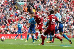 LIGA INGGRIS : Babak I, Liverpool Ungguli Arsenal 2-0