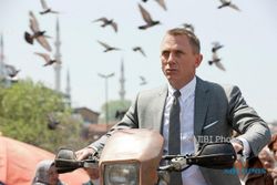 Batal Pensiun, Daniel Craig Bakal Perankan James Bond di 2 Film Baru