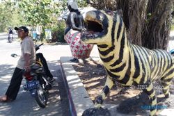 Lagi! Patung Harimau Ompong Muncul di Simo Boyolali