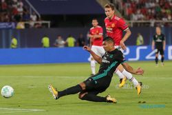 PIALA SUPER EROPA : MU Dikalahkan Madrid, Mourinho: Gol Casemiro Offside!