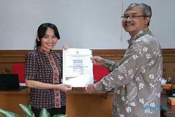 HOTEL DI JOGJA : Hyatt Regency Yogyakarta Menerima Penghargaan Pengelolaan CSR di Sleman