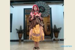 FESTIVAL PAYUNG INDONESIA 2017 : Putri Mangkunegaran G.R.A. Ancillasura Belajar Sejarah Payung